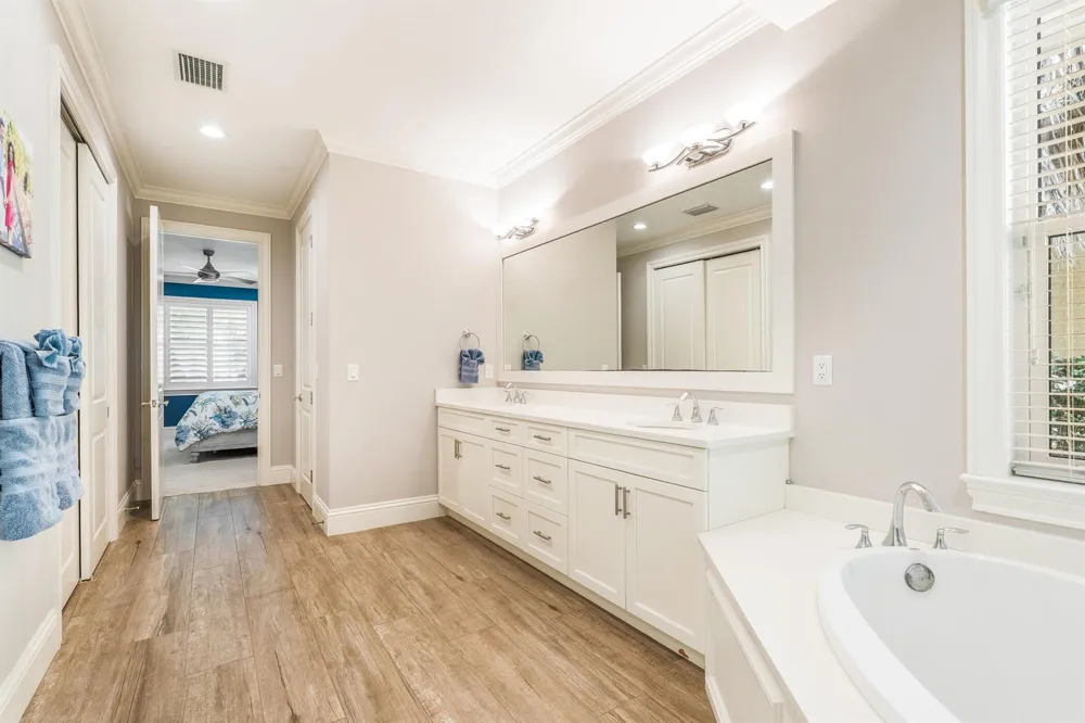 605 Bridgewater Lane SW Vero Beach, FL 32962