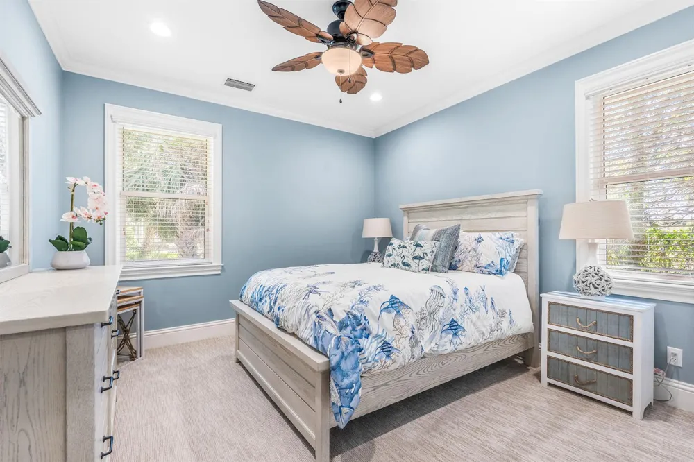 605 Bridgewater Lane SW Vero Beach, FL 32962