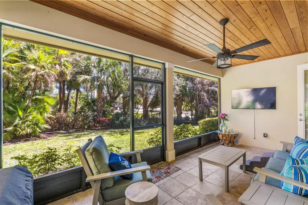 605 Bridgewater Lane SW Vero Beach, FL 32962