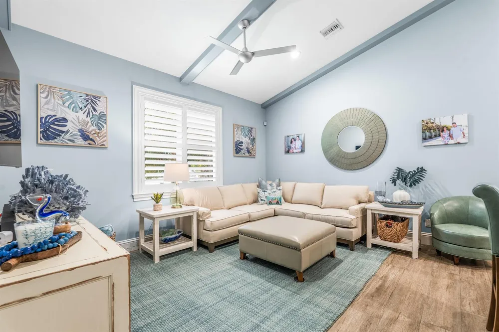 605 Bridgewater Lane SW Vero Beach, FL 32962
