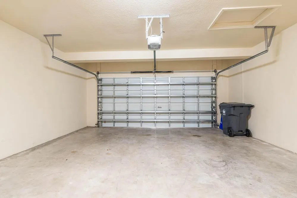 10283 Wellington Parc Drive Wellington, FL 33449