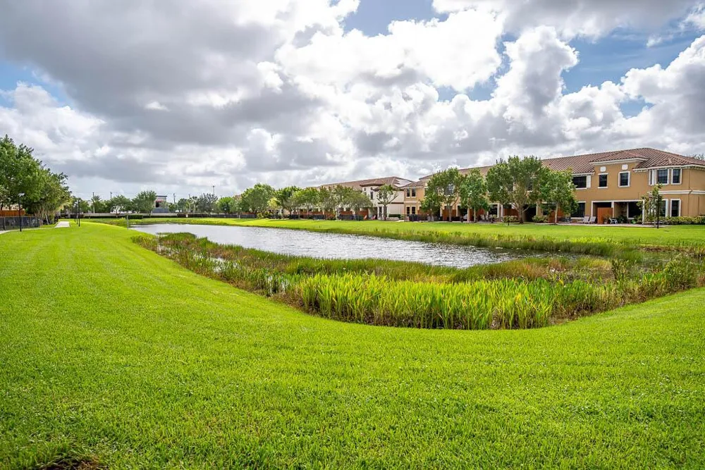 10283 Wellington Parc Drive Wellington, FL 33449