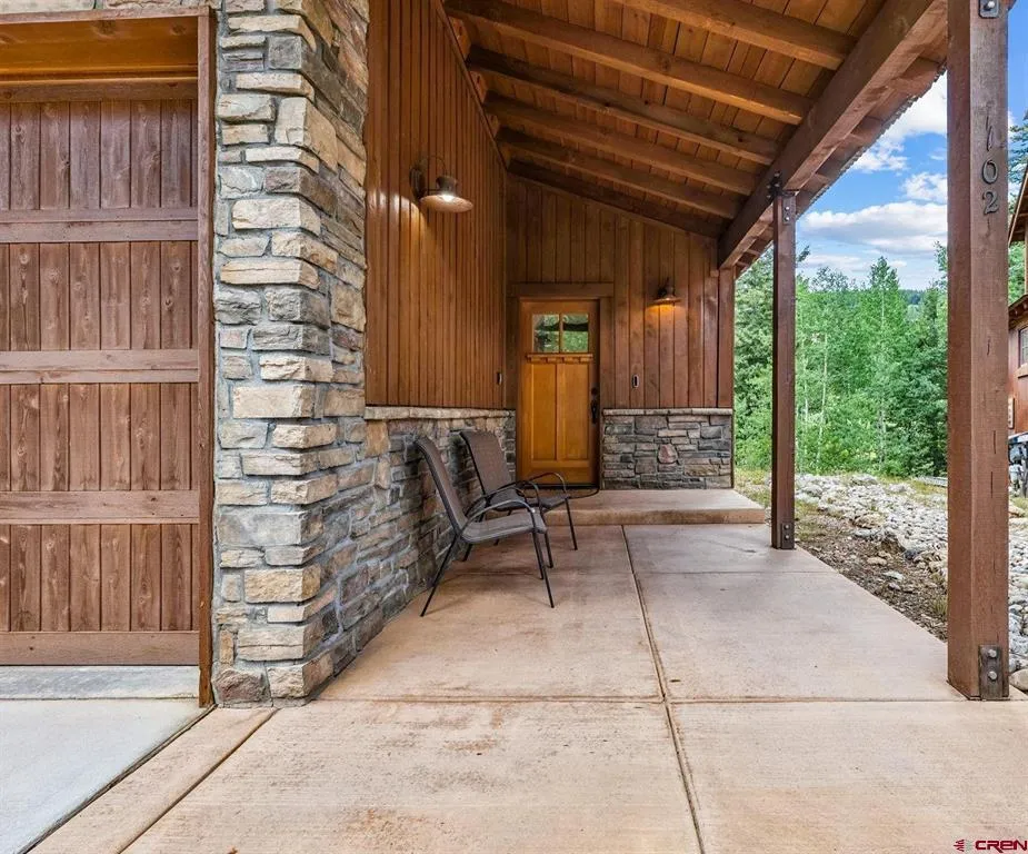 102 Limestone Ct Durango, CO 81301