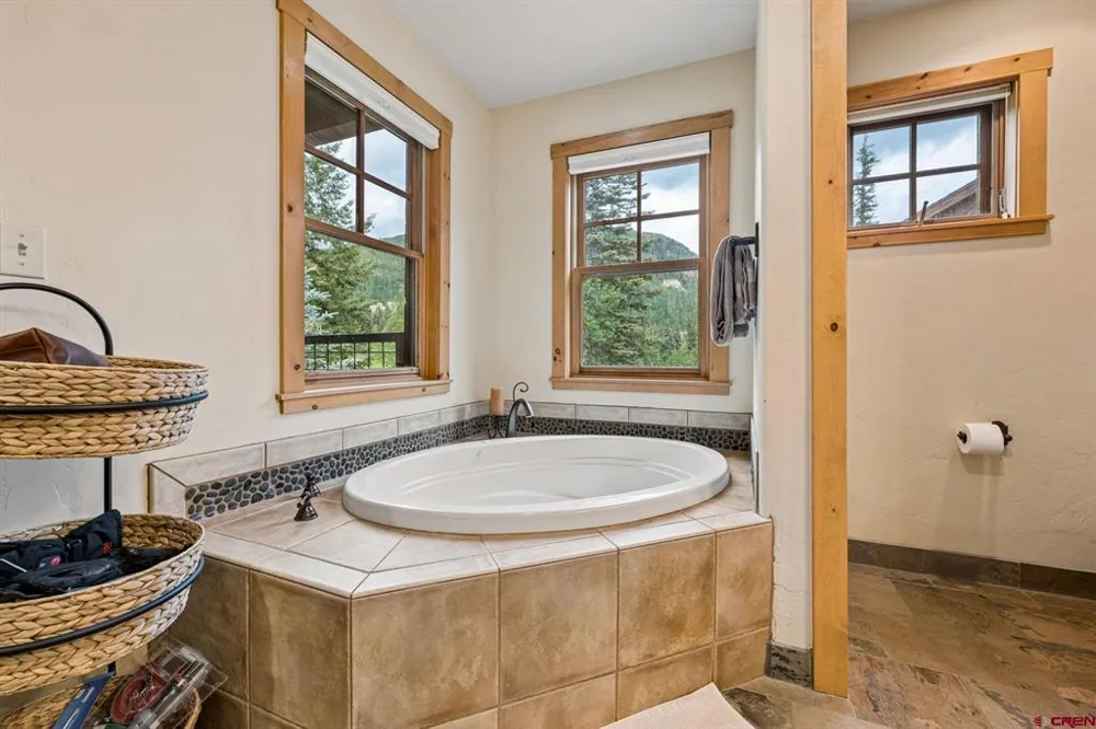102 Limestone Ct Durango, CO 81301
