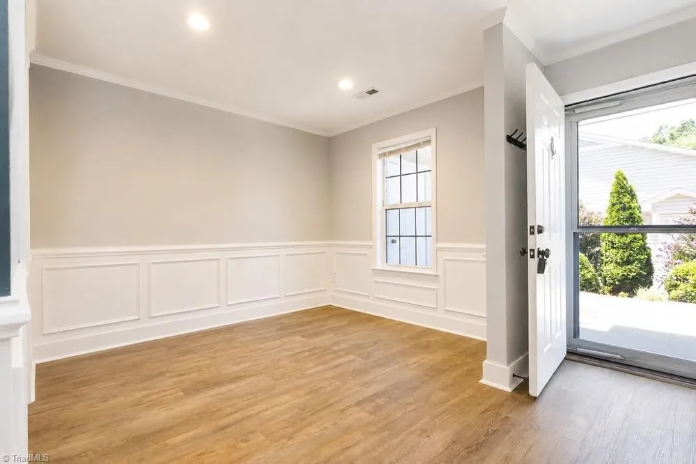 3940 Westridge Meadow Circle Clemmons, NC 27012