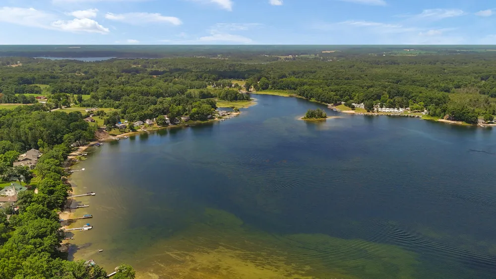 16223 Bass Lake Avenue NE Spencer Township, MI 49326