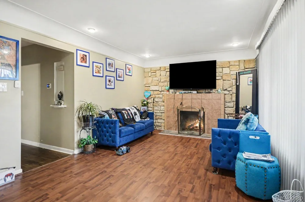 23116 Beechwood Avenue Eastpointe City, MI 48021