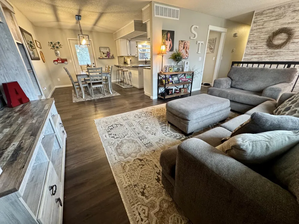 501 Hawthorne Drive Marshall, MN 56258
