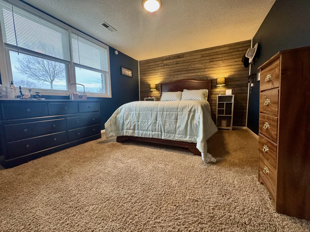 501 Hawthorne Drive Marshall, MN 56258