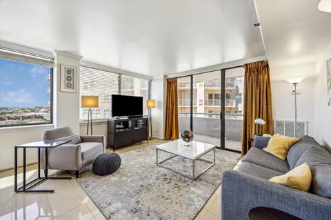 3525 Sage Road #1010