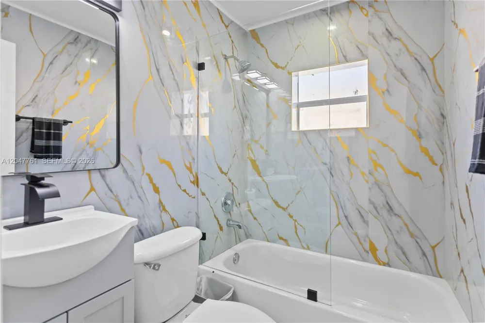 171 W 13th St #171 Hialeah, FL 33010