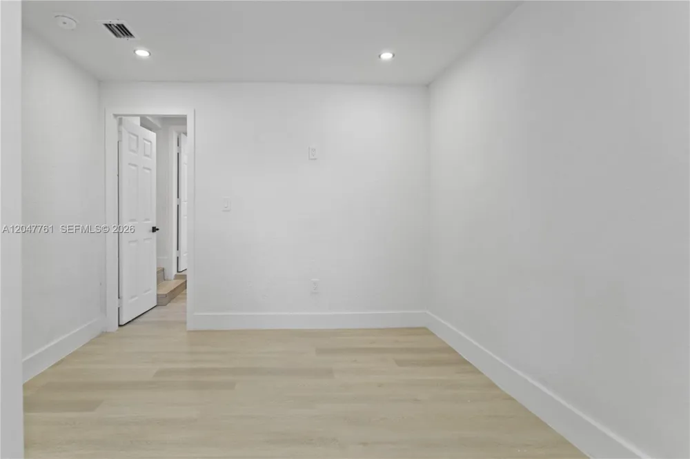 171 W 13th St #171 Hialeah, FL 33010