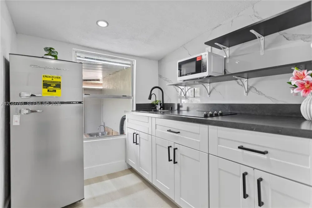 171 W 13th St #171 Hialeah, FL 33010