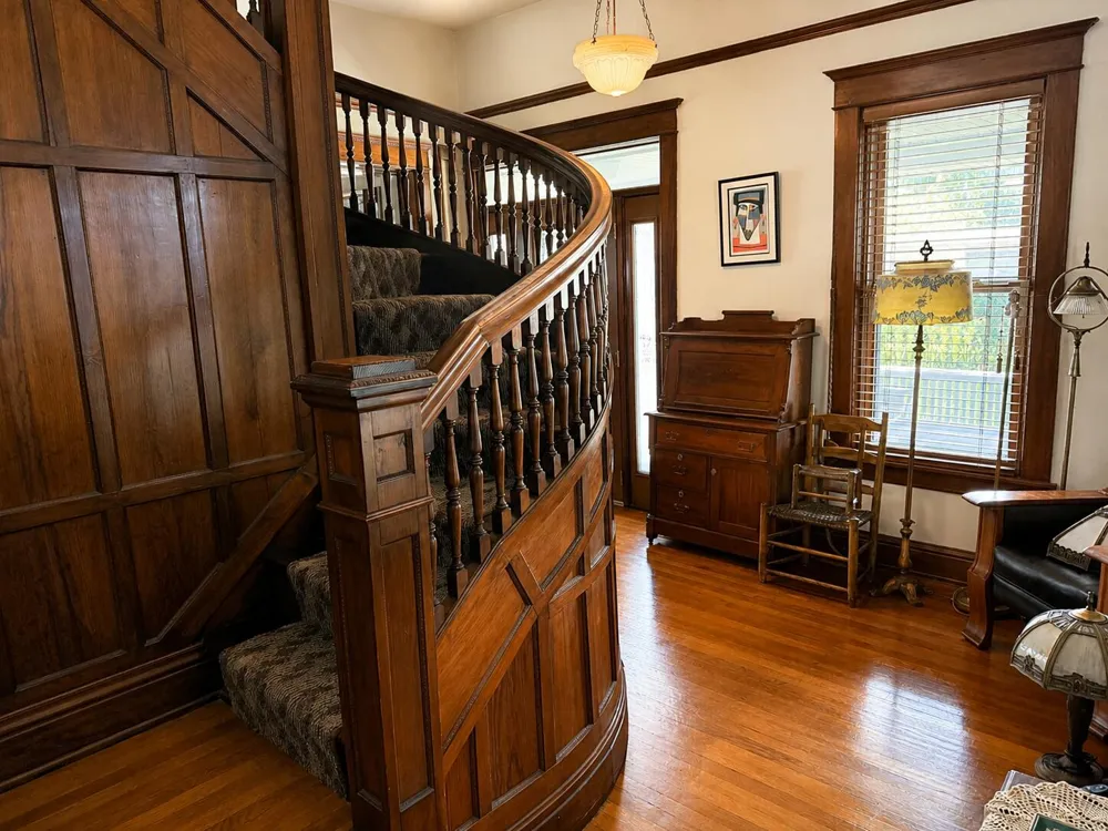 116 W Sherwood Street Decatur, MI 49045