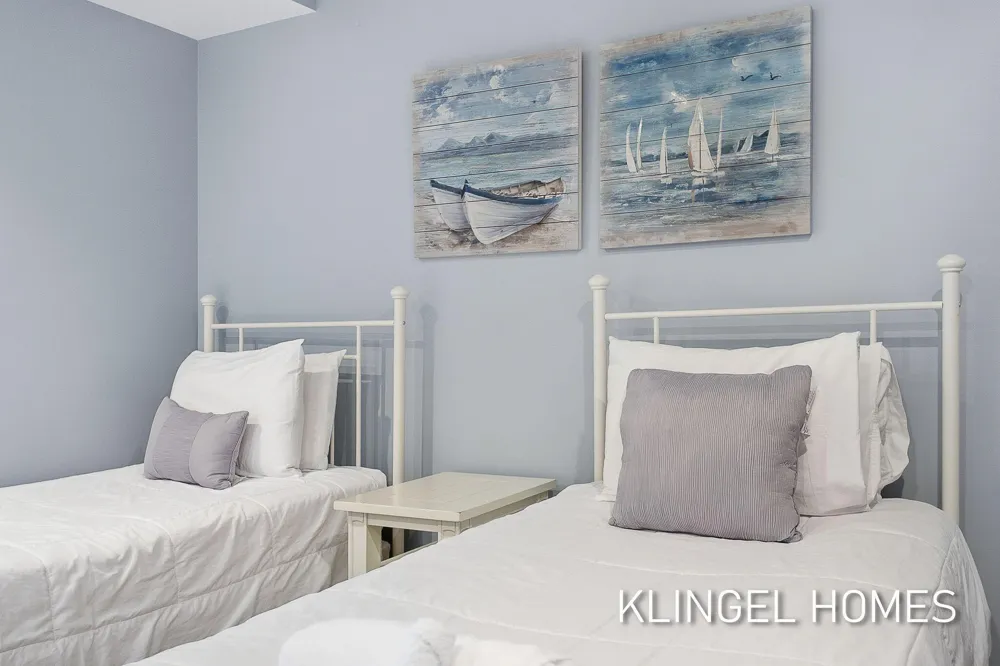 22 S Harbor Drive #202 Grand Haven City, MI 49417