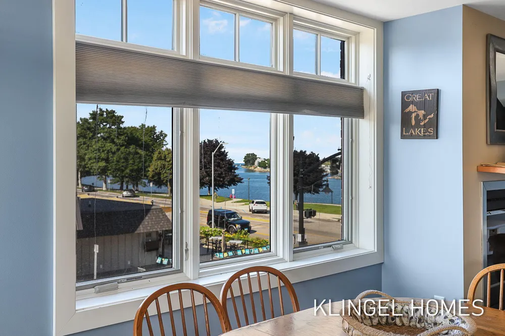 22 S Harbor Drive #202 Grand Haven City, MI 49417