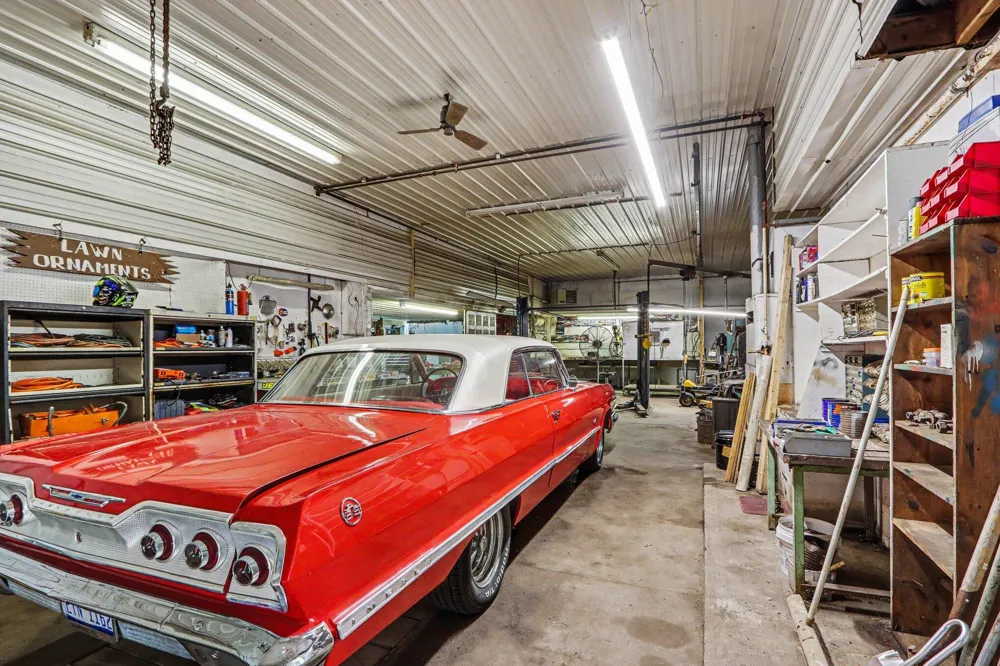 34792 Mill Lake Road Bloomingdale Township, MI 49055