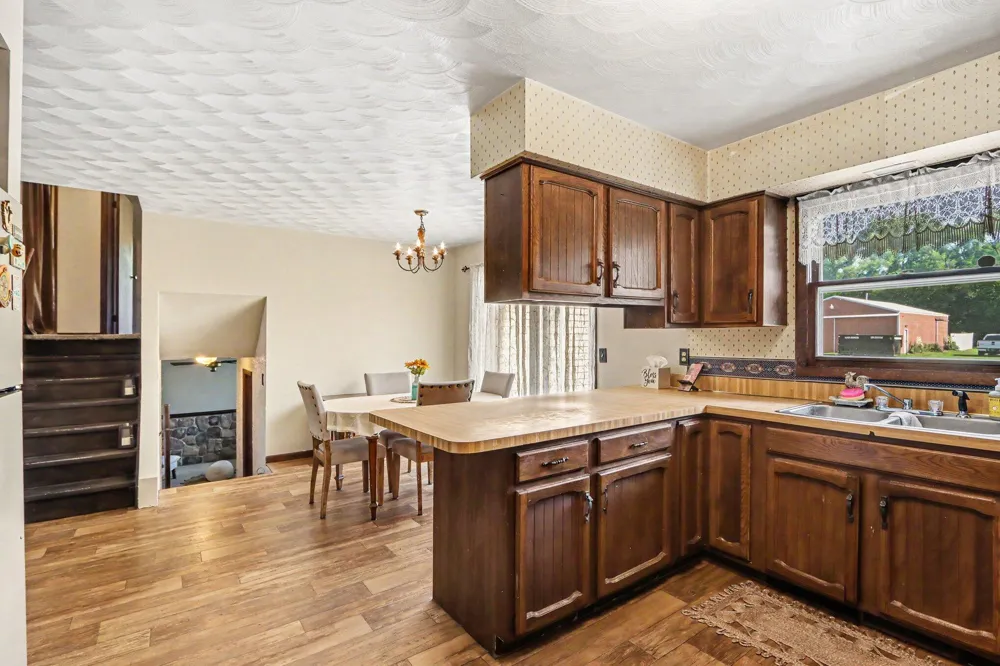 34792 Mill Lake Road Bloomingdale Township, MI 49055