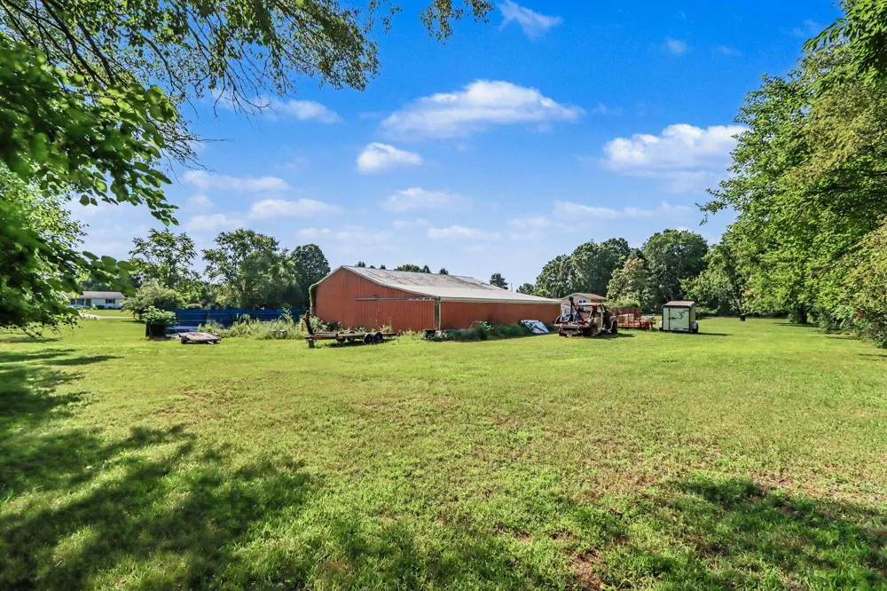 34792 Mill Lake Road Bloomingdale Township, MI 49055