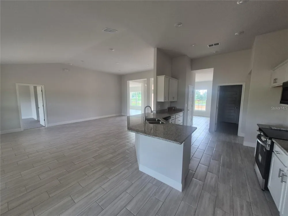 36861 HIDDEN VIEW CIRCLE Dade City, FL 33523