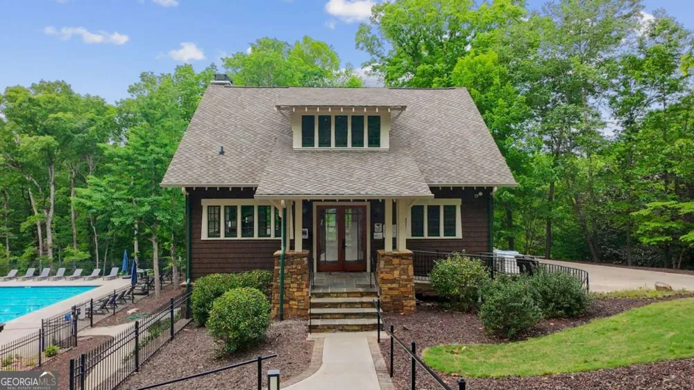 290 River Sound LN Dawsonville, GA 30534