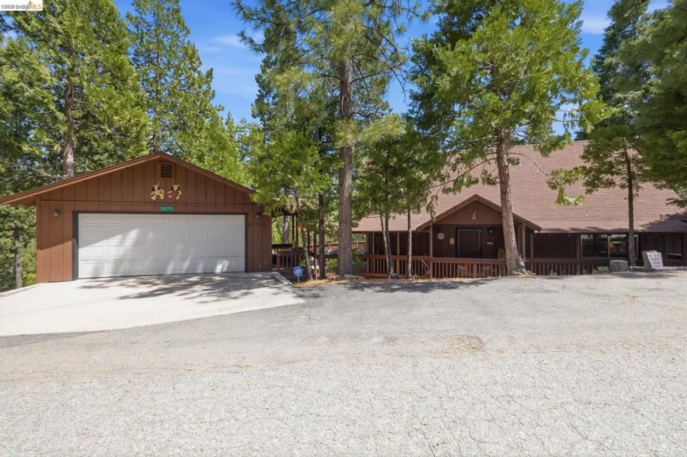 24255 Black Oak Ct Mi Wuk Village, CA 95346