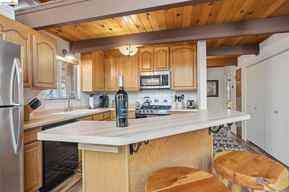 24255 Black Oak Ct Mi Wuk Village, CA 95346