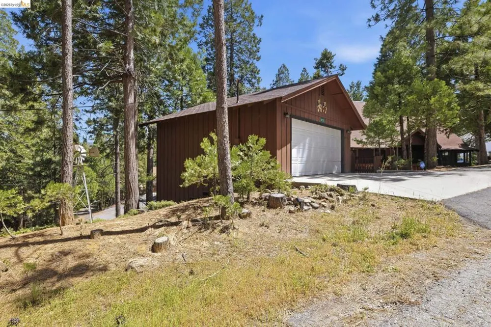 24255 Black Oak Ct Mi Wuk Village, CA 95346