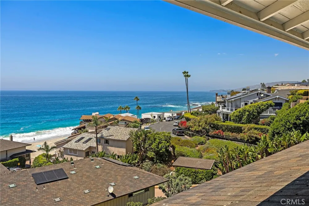 37 Blue Lagoon Laguna Beach, CA 92651