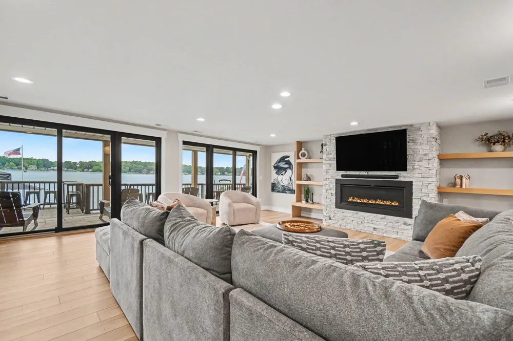 31218 Curran Beach Road Dowagiac, MI 49047