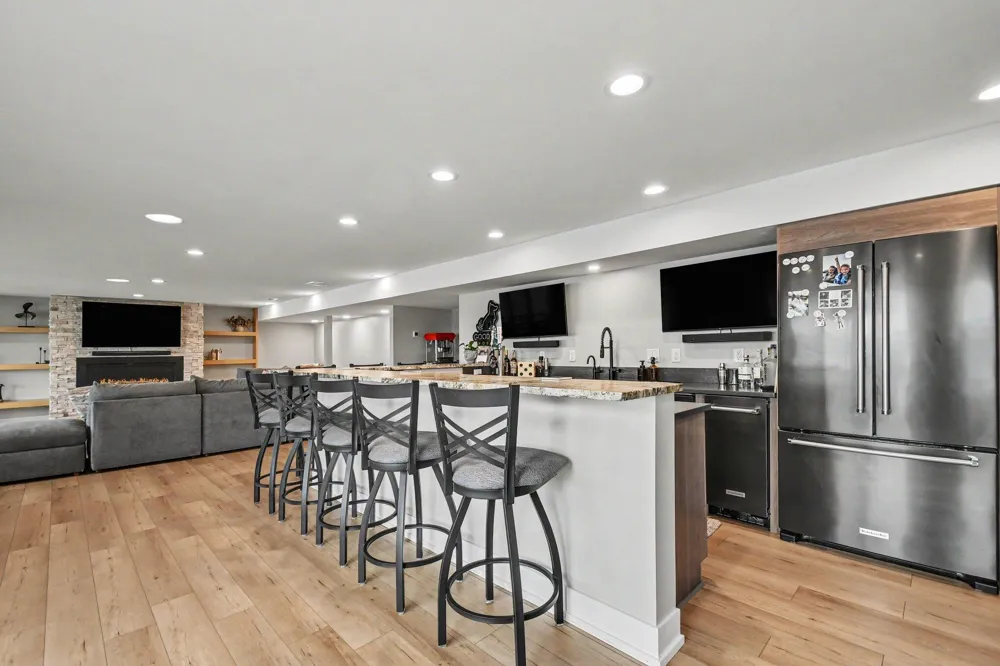 31218 Curran Beach Road Dowagiac, MI 49047