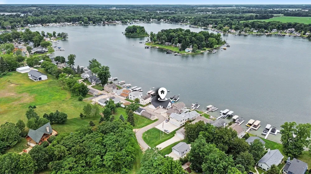 31218 Curran Beach Road Dowagiac, MI 49047
