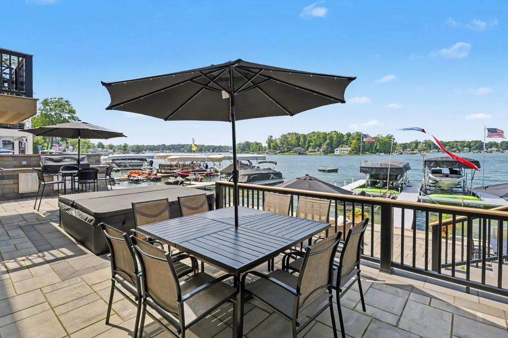 31218 Curran Beach Road Dowagiac, MI 49047