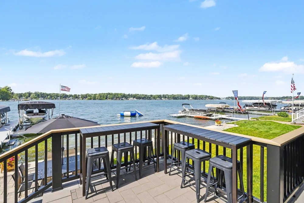 31218 Curran Beach Road Dowagiac, MI 49047