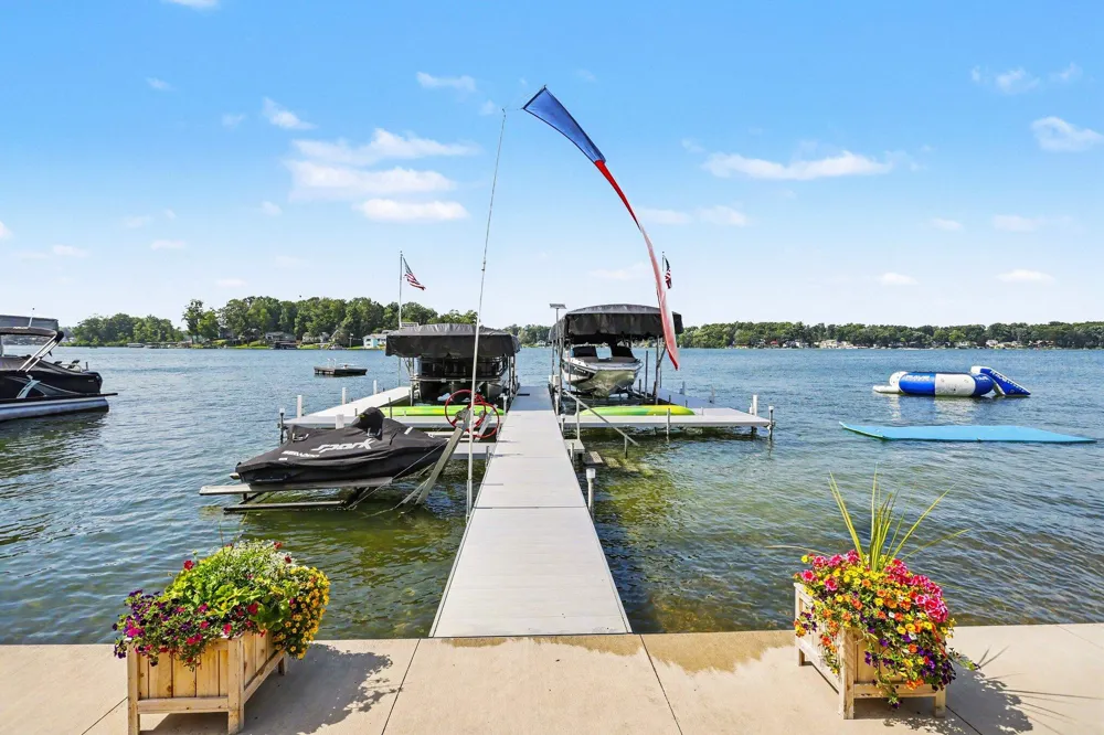 31218 Curran Beach Road Dowagiac, MI 49047