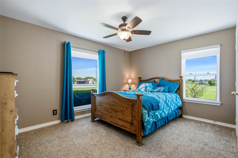 119 Harli Drive Trenton, TX 75490