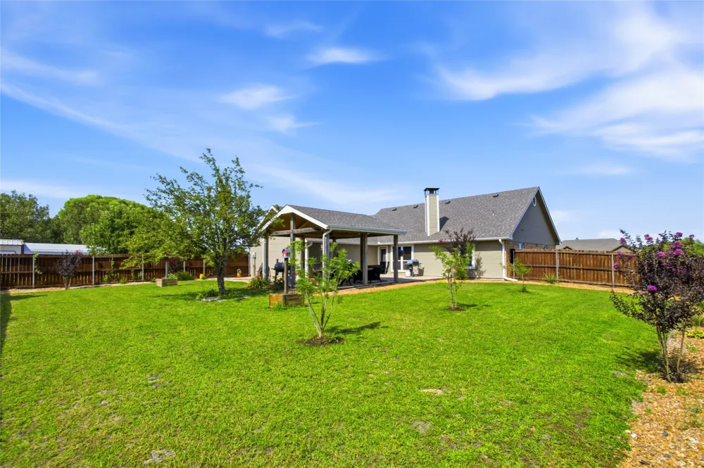119 Harli Drive Trenton, TX 75490