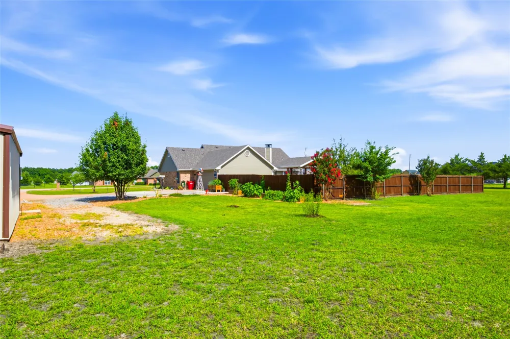 119 Harli Drive Trenton, TX 75490