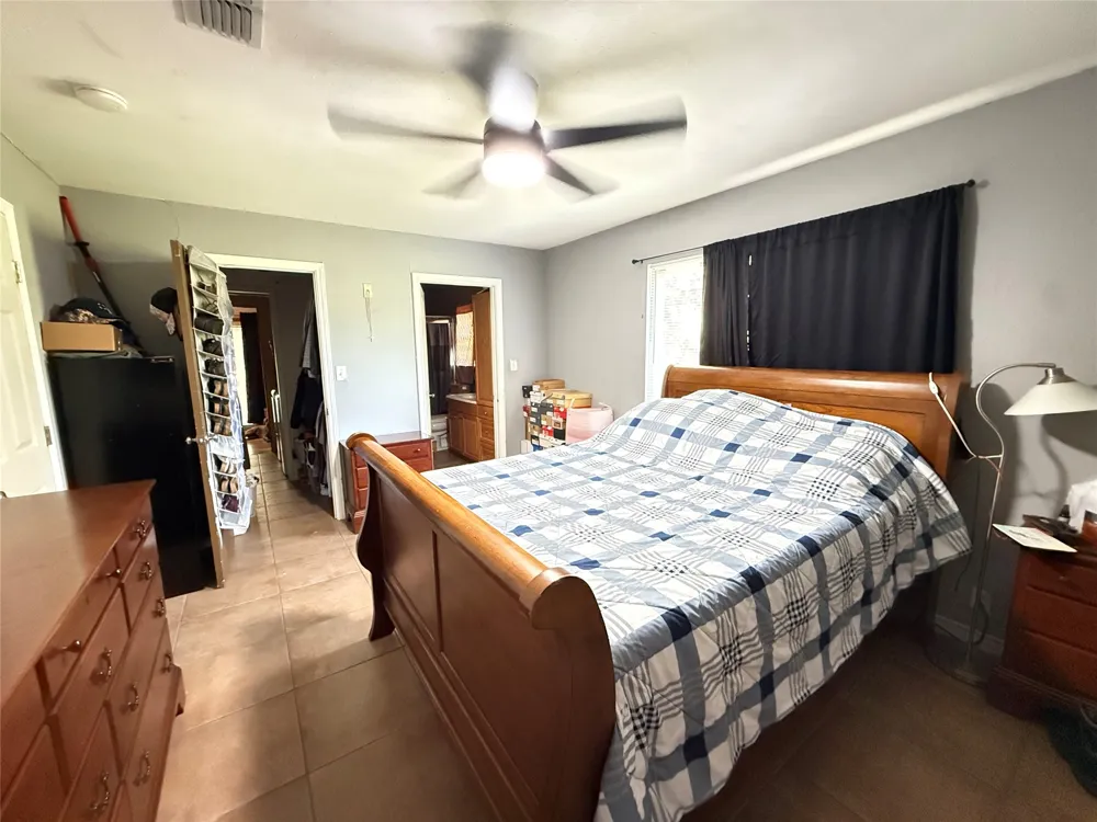 288 County Road 4430 Whitewright, TX 75491
