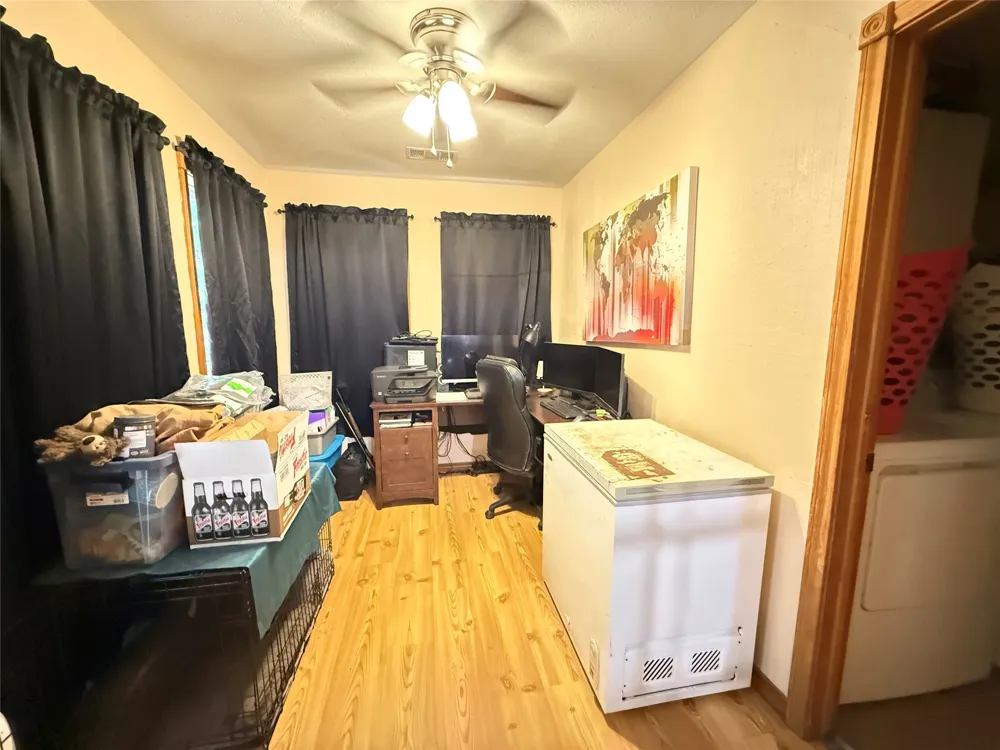 288 County Road 4430 Whitewright, TX 75491