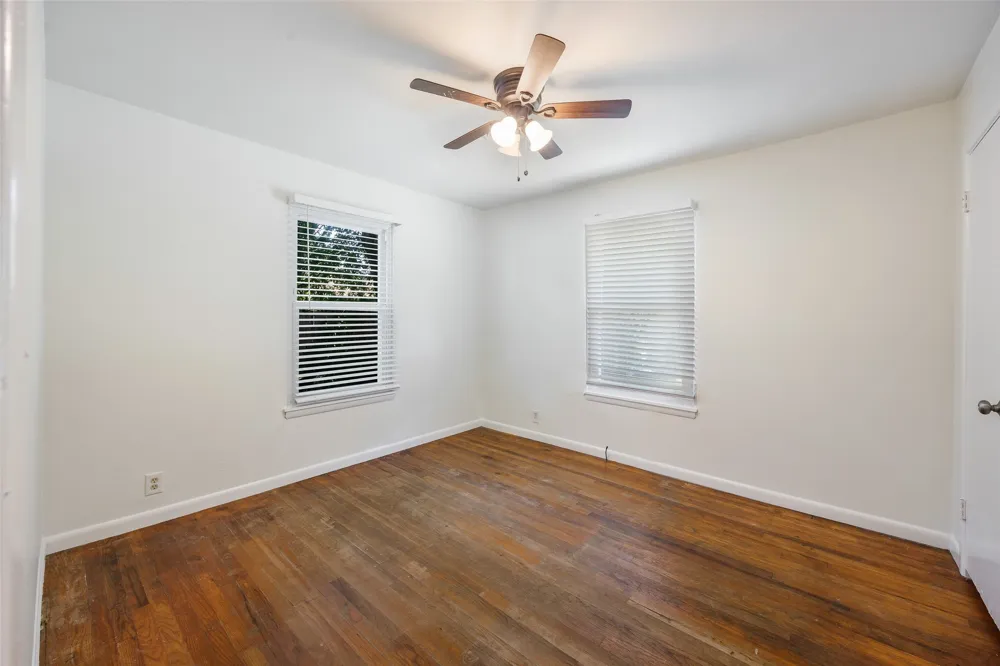 112 W Oconnell Street Howe, TX 75459