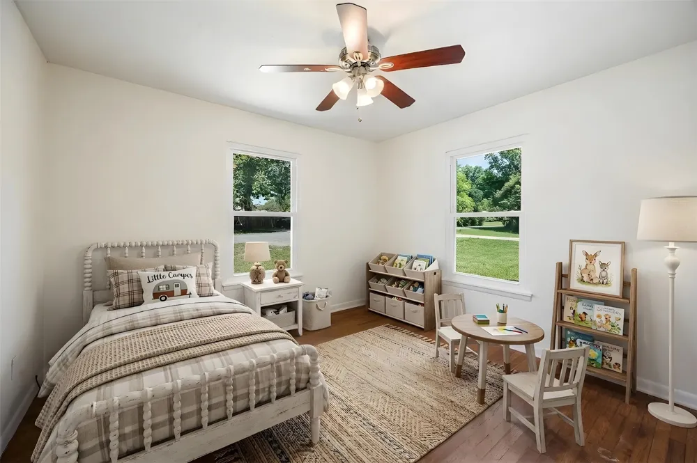 112 W Oconnell Street Howe, TX 75459