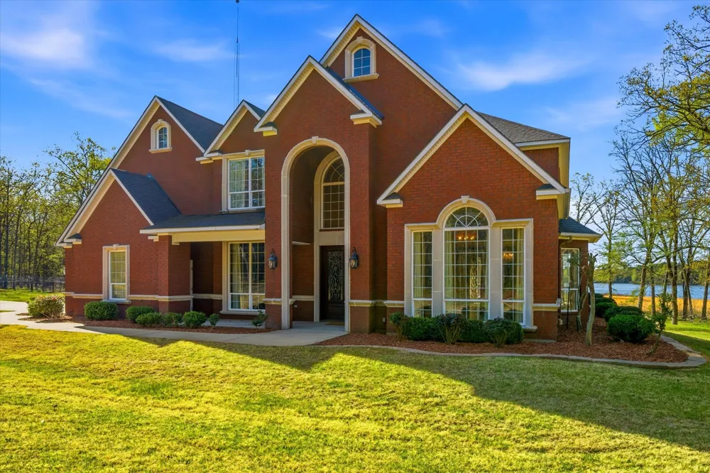 3555 FM 1734 (Edwards Dr.) Mt Pleasant, TX 75455