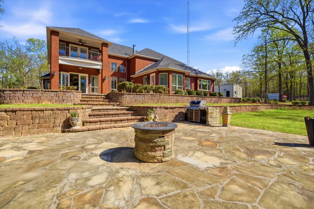 3555 FM 1734 (Edwards Dr.) Mt Pleasant, TX 75455