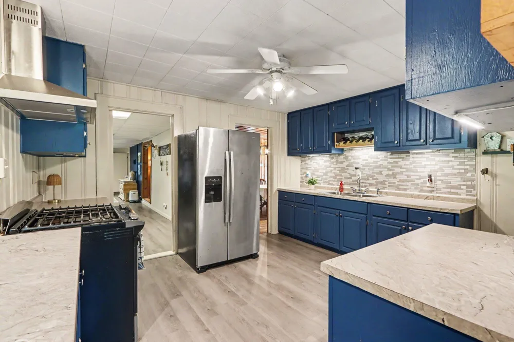 24254 80th Avenue Lawton, MI 49065