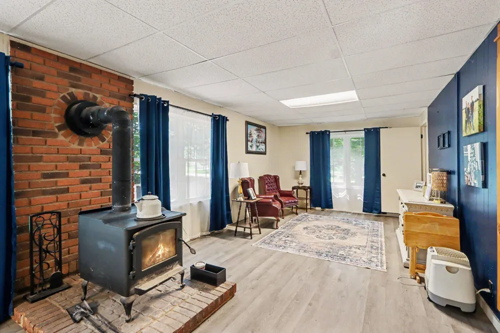 24254 80th Avenue Lawton, MI 49065