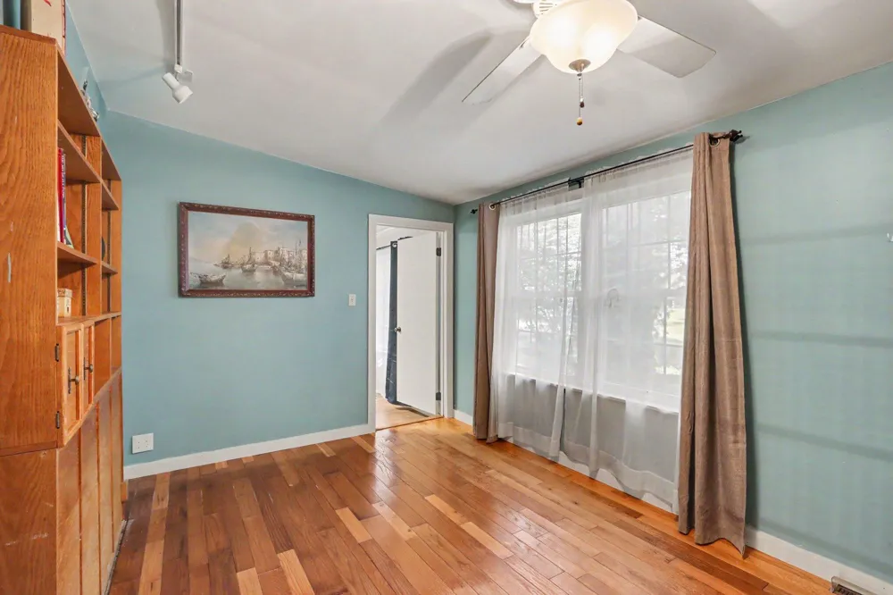 24254 80th Avenue Lawton, MI 49065