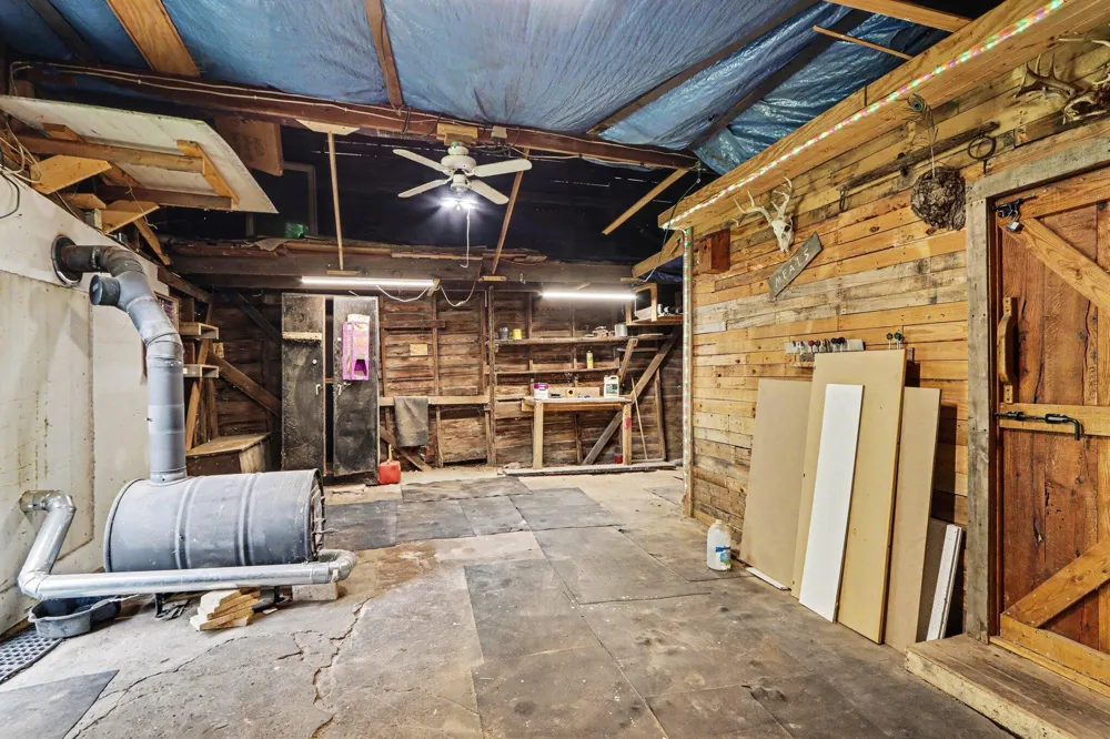 24254 80th Avenue Lawton, MI 49065