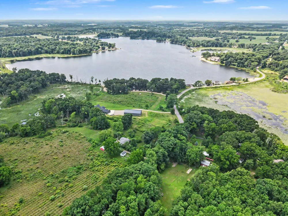24254 80th Avenue Lawton, MI 49065