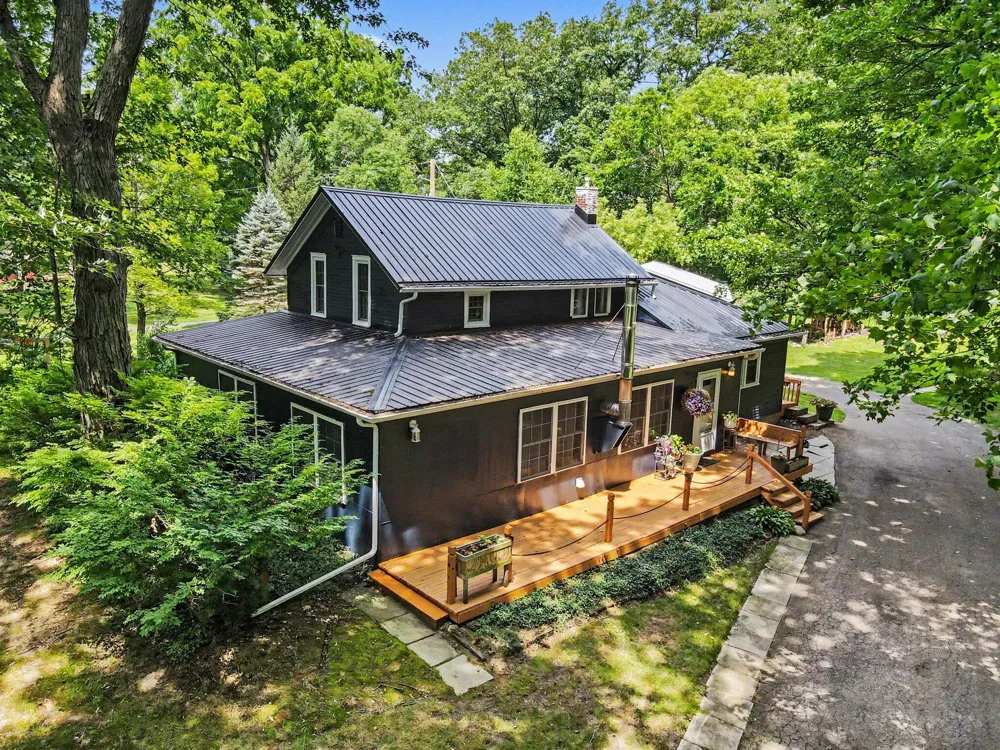 24254 80th Avenue Lawton, MI 49065